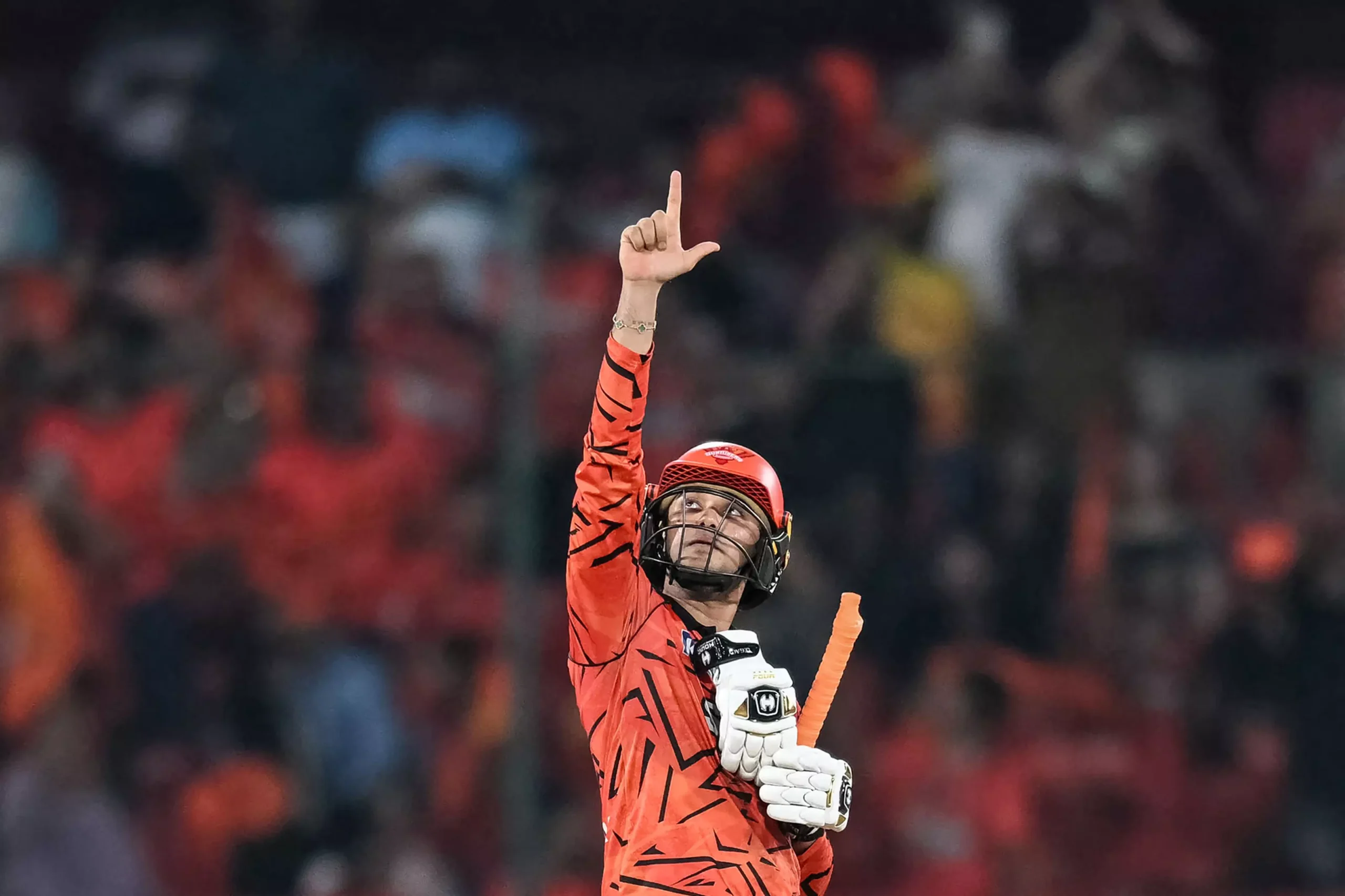 SRH Crush DC by 47 Runs as Abhishek Sharma Smashes 135 in IPL 2026 Thriller